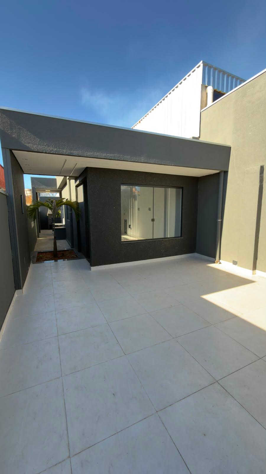 Casa moderna 2 quartos com suíte e churrasqueira no Progresso